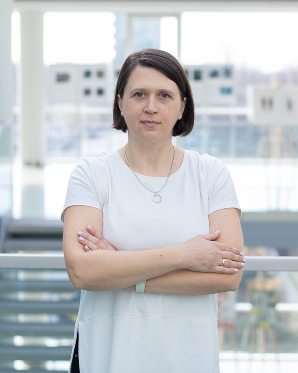 dr Anna Stefan